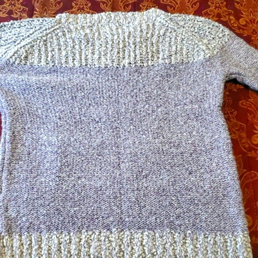 🎉 HP 🎉 Like New 💜 Fate, contrast Long sleeve crewneck sweater 💜 Wmn Medium - Picture 6 of 11